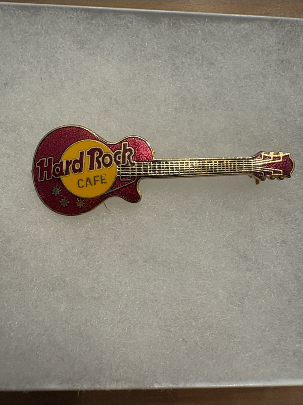 Hard Rock Cafe Red & Yellow Guitar Pin